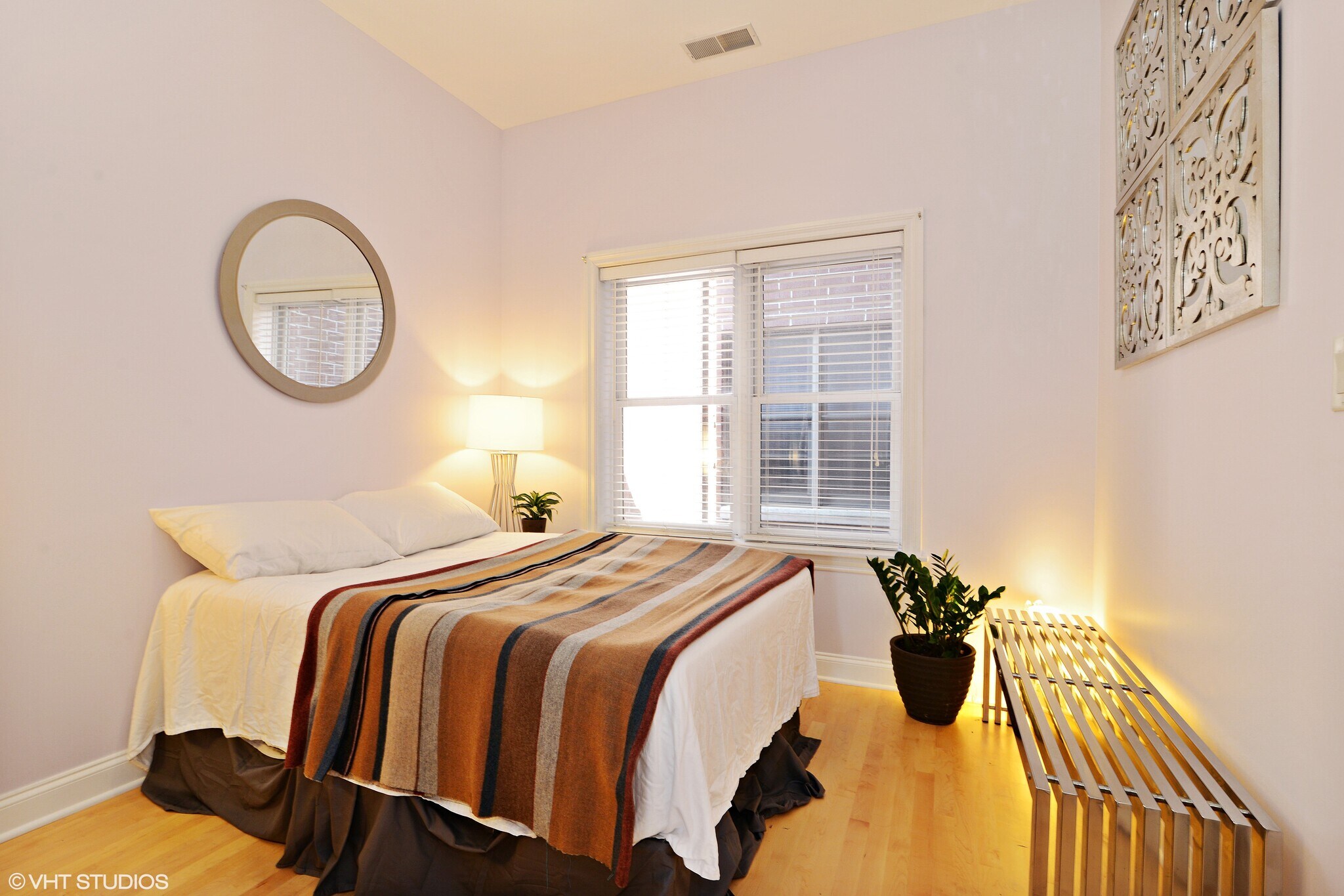 Building Photo - 1408 W Taylor St