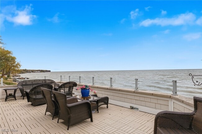 Building Photo - 28838 Lake Rd