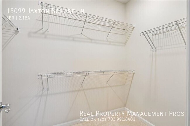 Building Photo - 15099 Jaxton Sq Ln