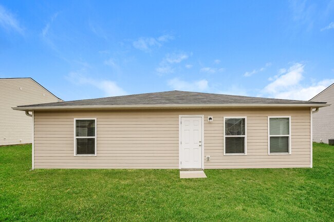 Building Photo - 869 Nursery Rdg Dr