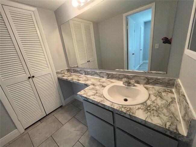 Building Photo - 7502 Bolanos Ct