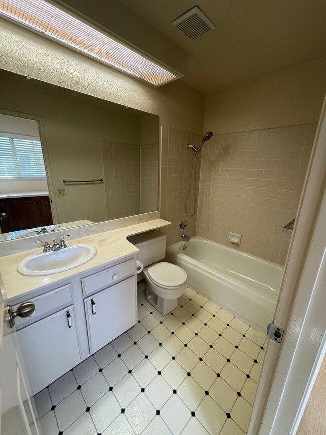 Building Photo - 6146 Linford Terrace