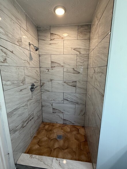 Building Photo - 4363 Redgate Rd