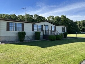 Building Photo - 470 Rentzel Rd