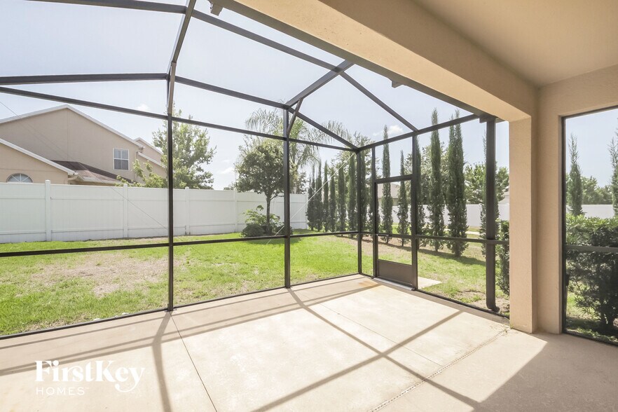Building Photo - 1161 Merion Dr