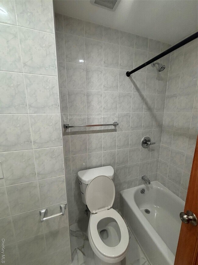 Building Photo - 107-59 Sutphin Blvd