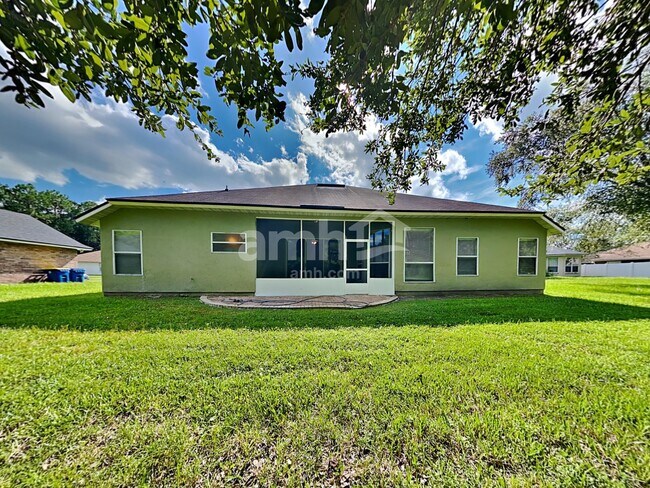 Building Photo - 11525 Jerry Adams Dr