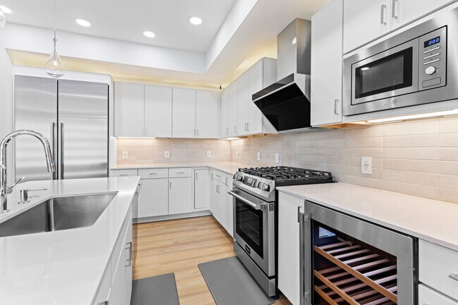 Building Photo - 3304 SW 49th Terrace