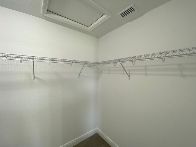 Building Photo - 14780 SW 27 Ct Rd
