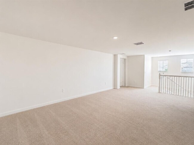 Building Photo - 15115 Sea Salt Wy