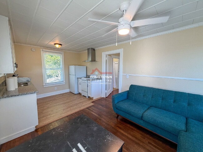 Building Photo - 17 N K St