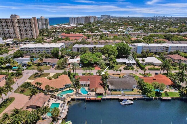 Building Photo - 2051 Coral Reef Dr