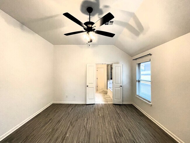 Building Photo - Contemporary Charm: Exceptional Home with ...