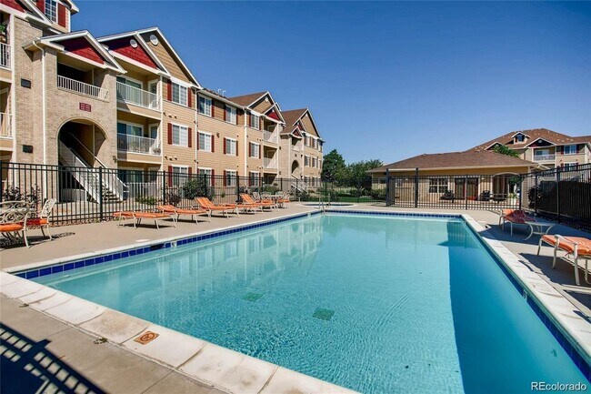 Building Photo - 15700 E Jamison Dr