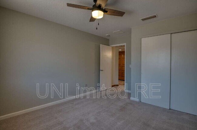 Building Photo - 2512 Cisco Dr S
