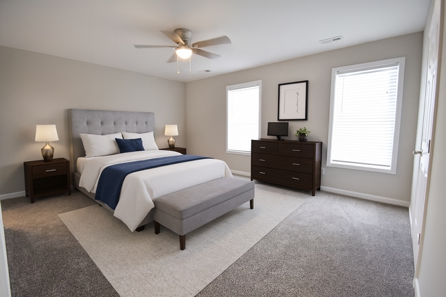 Building Photo - First Two Weeks Rent Free!! 3 Bedroom 2.5 Bathroom Townhome