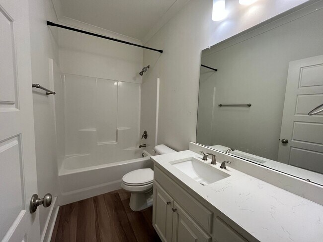 Building Photo - Beautiful 3 bedroom in Fieldstone Park