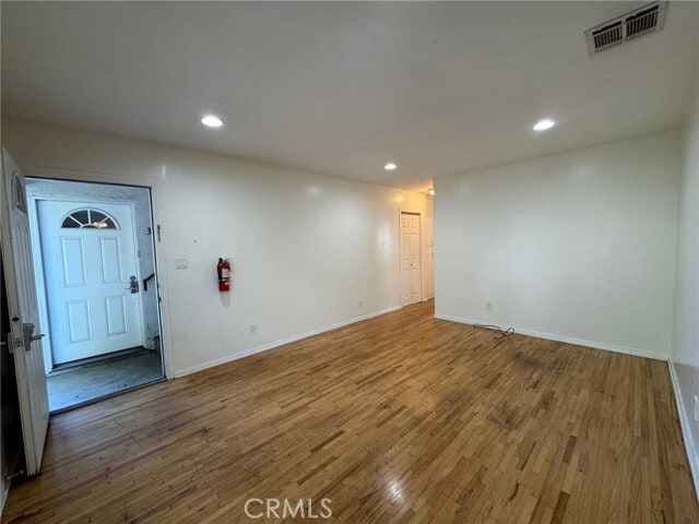 Building Photo - 1372 W 36th St