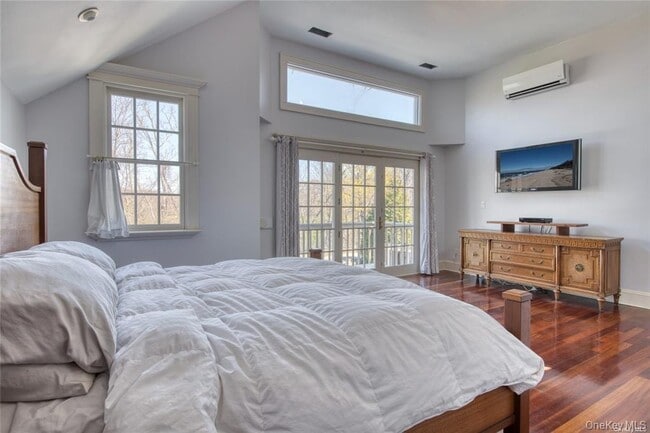 Building Photo - 11003 Main Rd