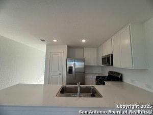 Building Photo - 204 Ottawa Wy