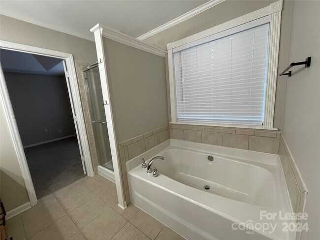 Building Photo - 8307 Belstead Brook Ct