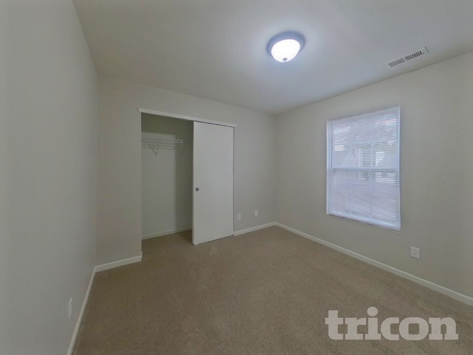 Building Photo - 907 Swearngan Ridge Ct