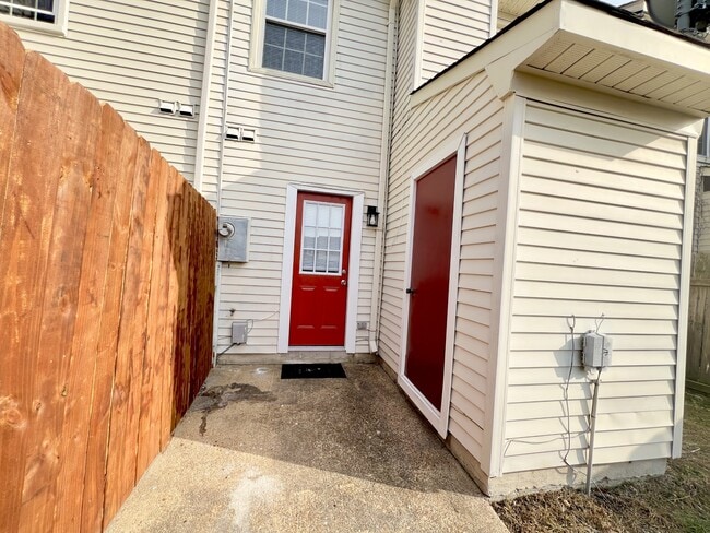 Building Photo - 5424 Scholarship Dr