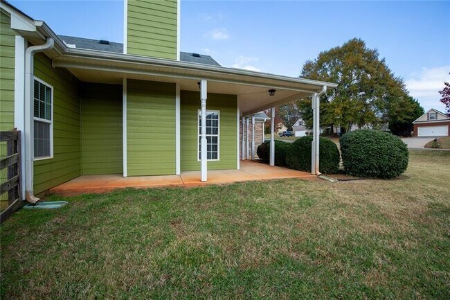 Building Photo - 300 McKendree Ct