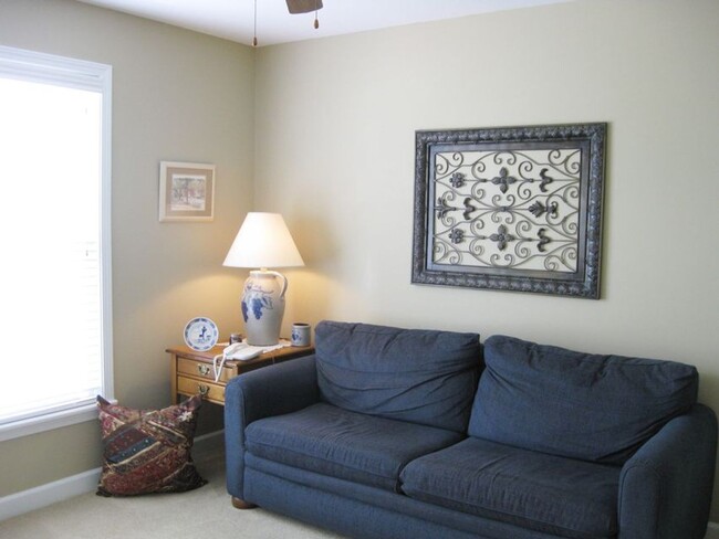 Building Photo - Beautiful 2BR Villa in Vintage Falls with ...