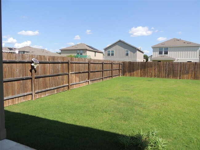 Building Photo - 241 Cascata Way