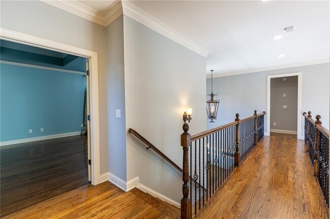 Building Photo - 2360 Manor Creek Ct