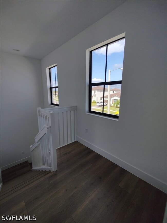 Building Photo - 5573 Cobalto Wy