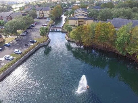 Building Photo - 4560 Commander Dr