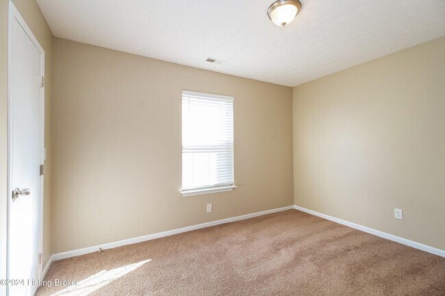 Building Photo - 9612 Arrowridge Dr
