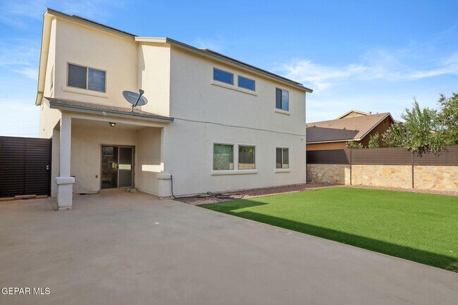 Building Photo - 14832 Bert Cameron Ave