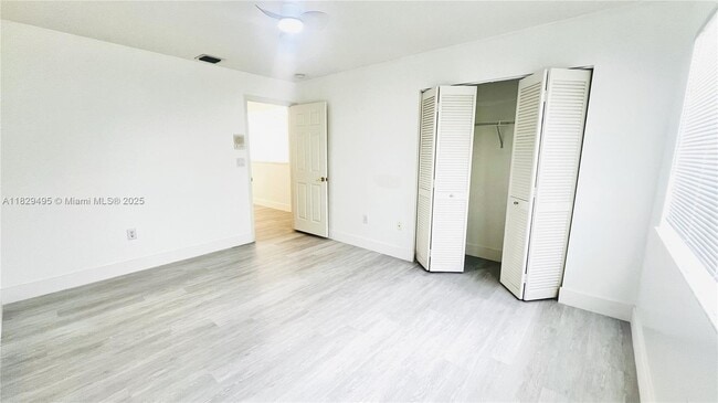 Building Photo - 14730 SW 132nd Ct
