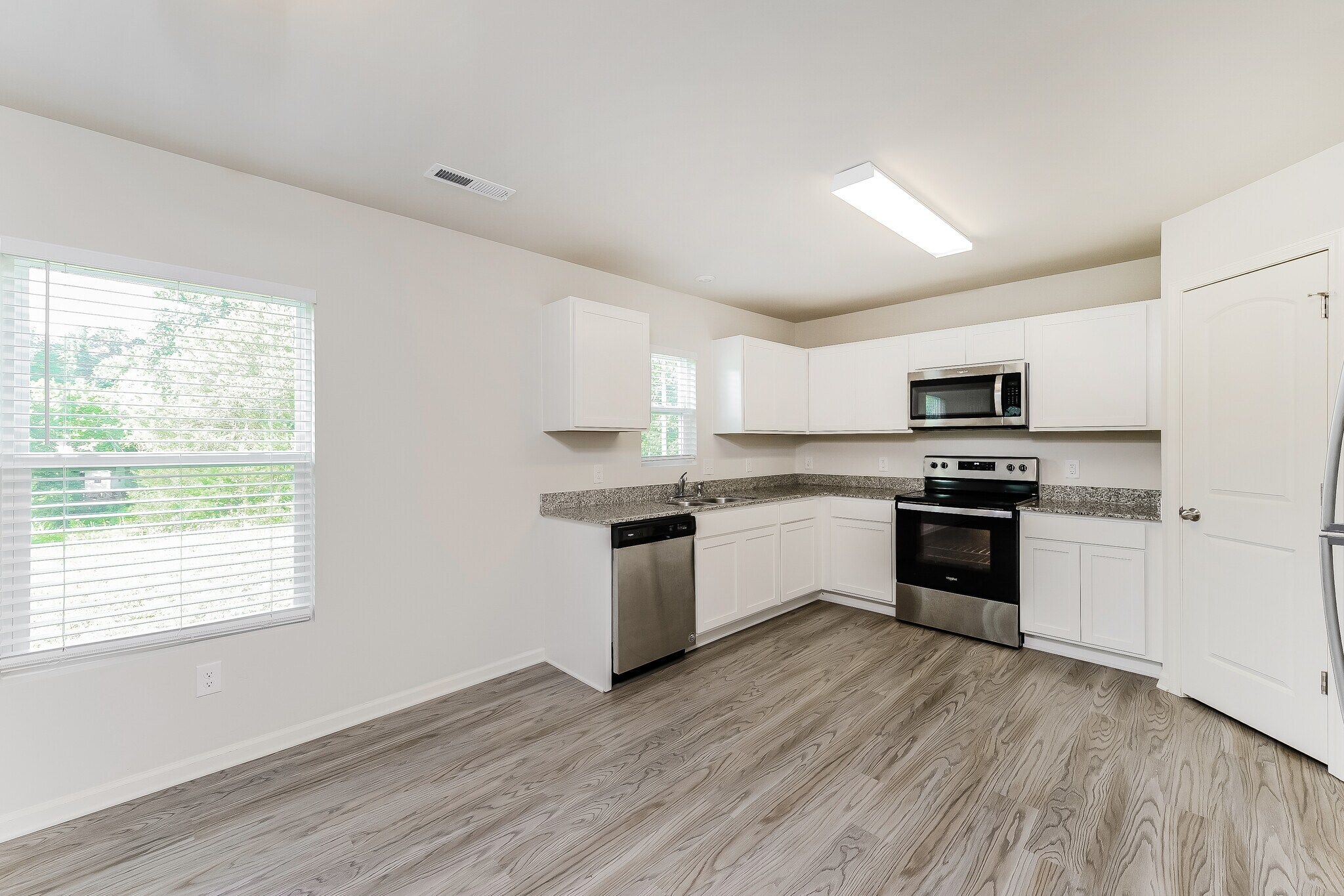 Building Photo - 4354 Shadi Green Ln