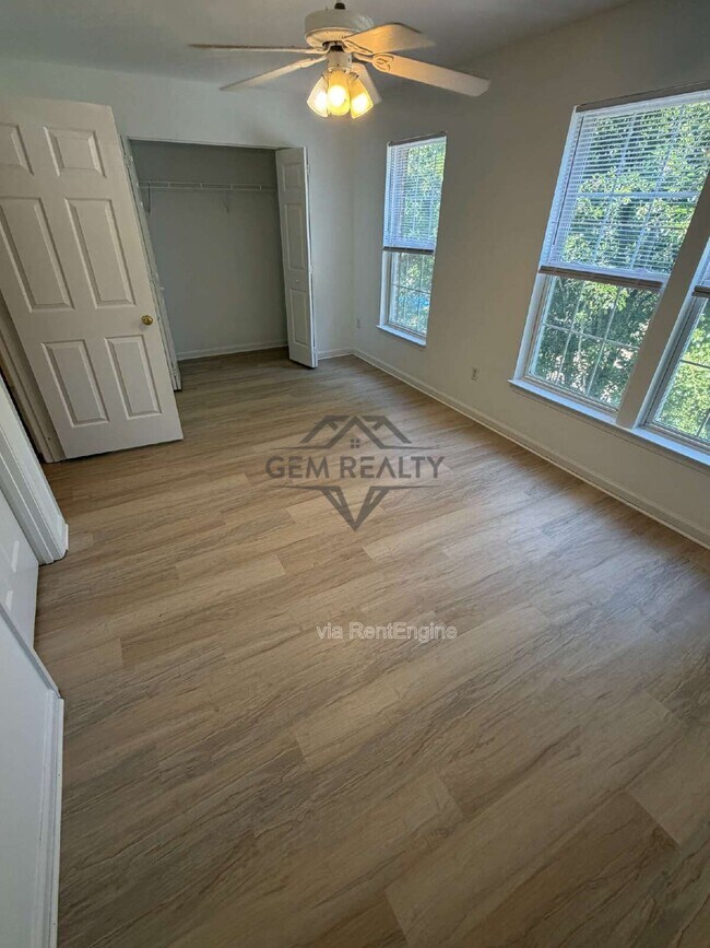 Building Photo - 4710 Turnberry Dr