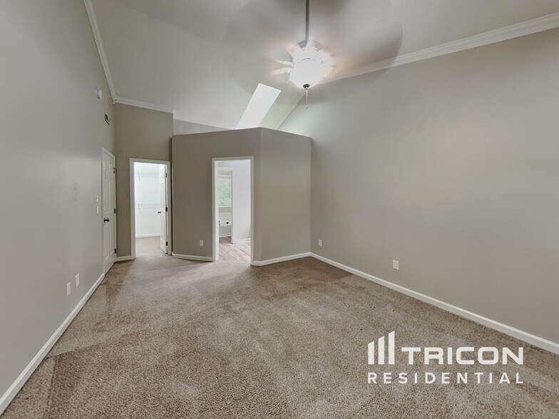 Building Photo - 3309 Singleleaf Ln
