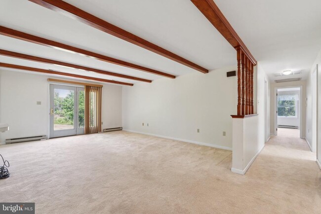 Building Photo - 13098 Picnic Woods Rd