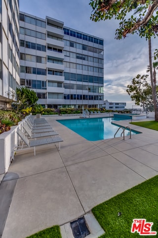 Building Photo - 17350 W Sunset Blvd