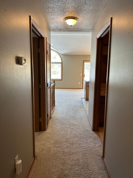 Building Photo - 1010 Pumphouse Rd