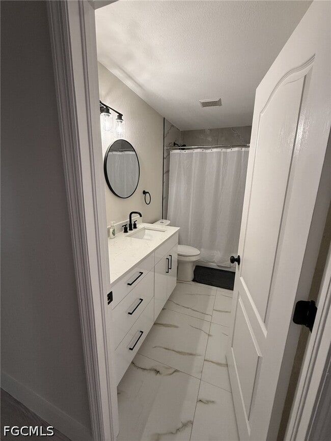 Building Photo - 1414 SE 6th Ave