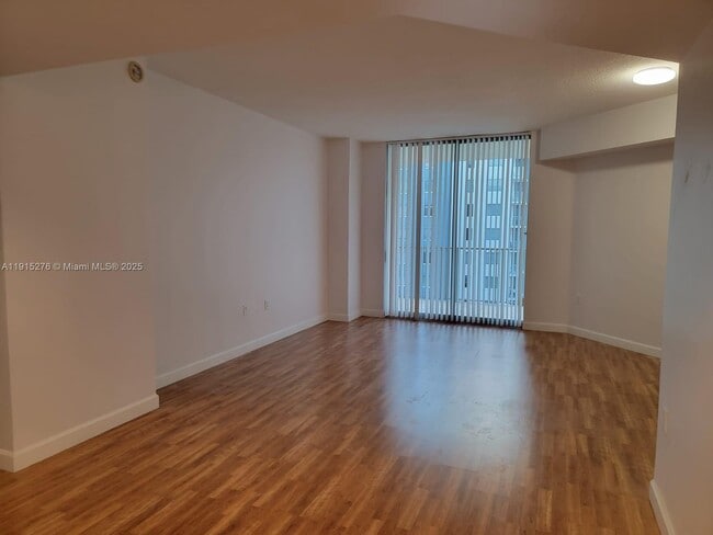 Building Photo - 140 S Dixie Hwy