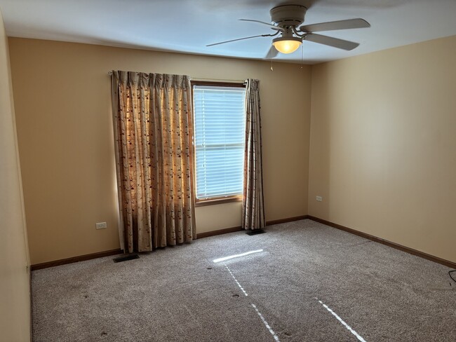 Building Photo - 2120 Belvidere Line Dr