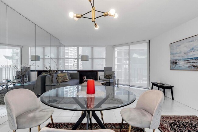 Building Photo - 1865 Brickell Ave