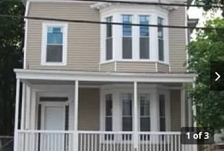 Building Photo - 650 Cranston St