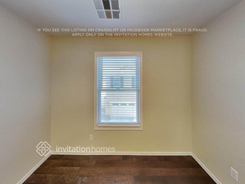 Building Photo - 28958 N 124th Dr