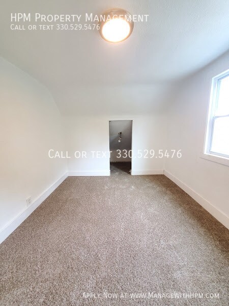Building Photo - 394 Stanton Ave