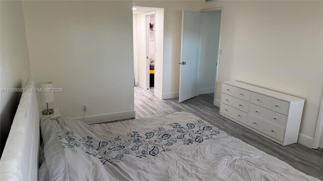 Building Photo - 2671 S Course Dr